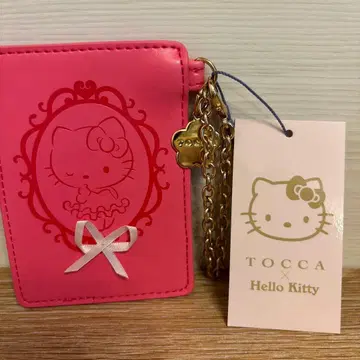 TOCCA x Hello Kitty 패스 케이스