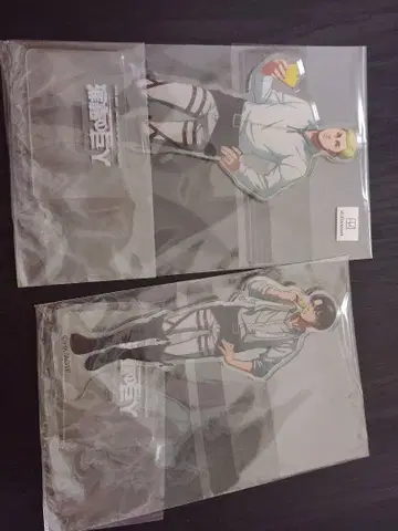 진격의 거인 아크릴 스탠드 2개 세트