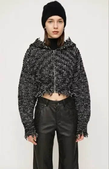 SLY 스라이 DAMAGED CHUNKY HOODIE