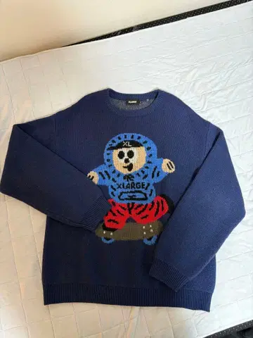 XLARGE BOY CREWNECK KNIT