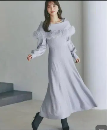 tocco 퍼 포함 케이프 라이크 니트 원피스