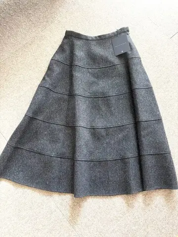 마르티니크 [martinique] 패널 플레어 스커트