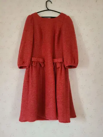 엠즈 그레이시 38호 빨간색 긴팔 무릎 기장 원피스 허리 리본 포함