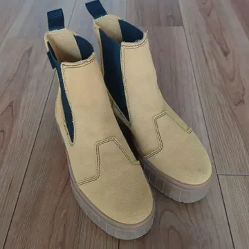 PUMA 스웨이드 부츠