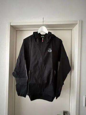 참스 윈드 브레이커 Ladybug 블랙 x 블랙