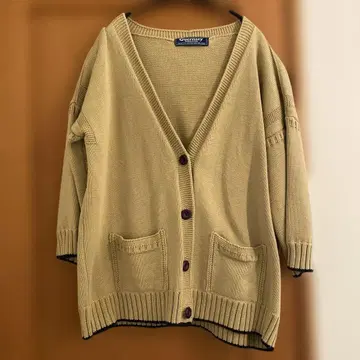 네스트로브 가디건 영국제