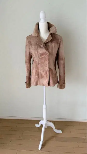 베이지 페이크 무스탕 자켓 더블 브레스트