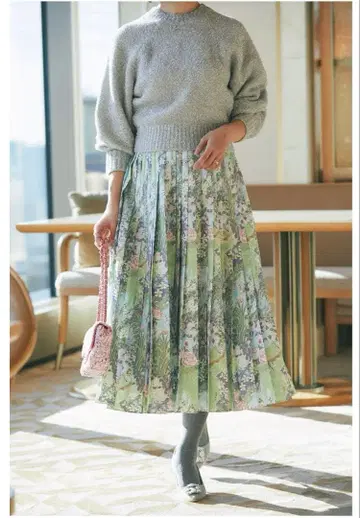 미사용 새상품 세븐텐 케이타 마루야마 콜라보 플리츠 스커트 S