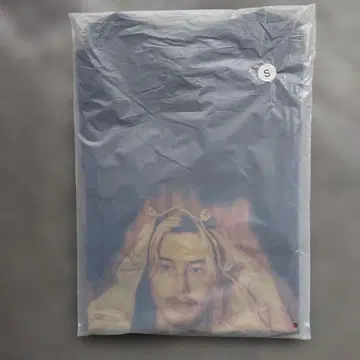 후지이 카제 Faded Prema 롱 슬리브 티셔츠 S 사이즈