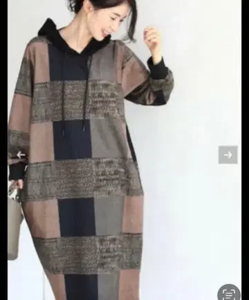 프렌치 패치워크 후드 부착 원피스