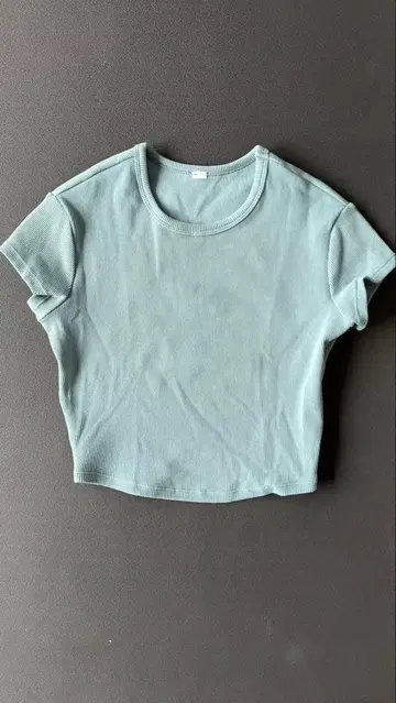 라이트 블루 크롭 반팔 셔츠