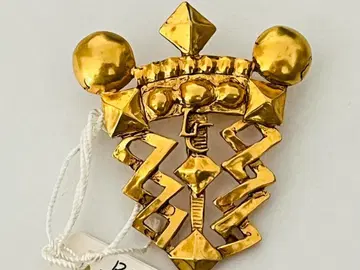 빈티지 골드 브로치 코스튬 주얼리 코르디아?