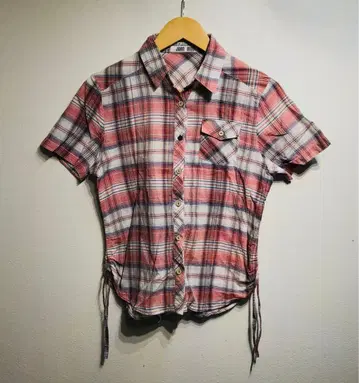 체크 무늬 반팔 셔츠 M 사이즈