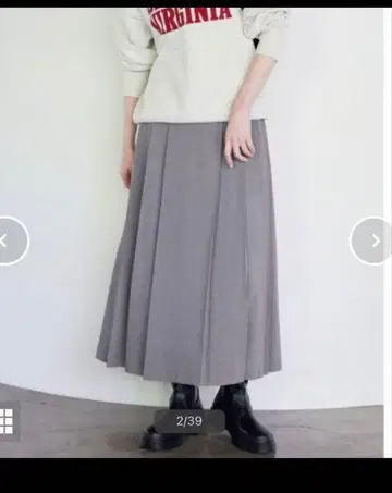 슬로브 이에나 플리츠 스커트