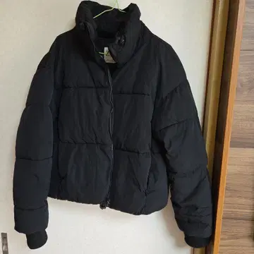 블랙 다운 자켓