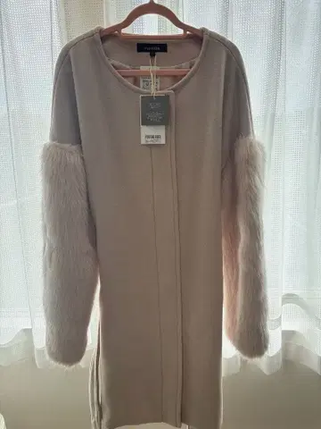 퍼 부착 노카라 자켓 베이지