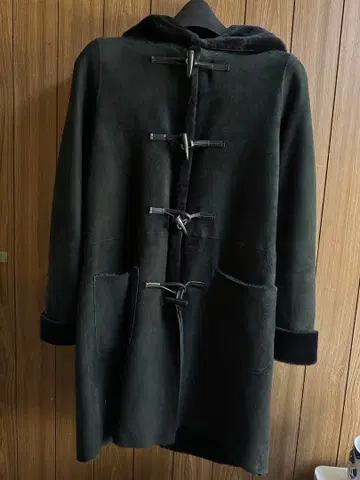 unknown 언노운 무스탕 코트 블랙