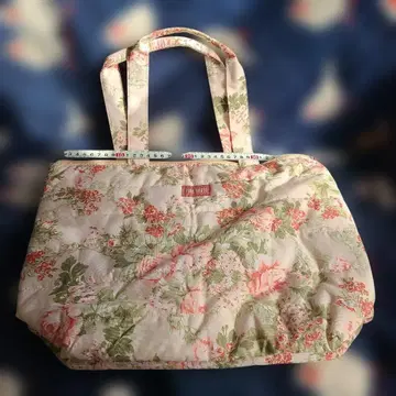 핑크하우스 꽃무늬 퀼팅 토트백