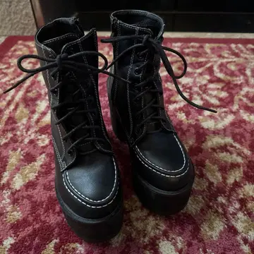 통굽 레이스업 숏부츠 블랙