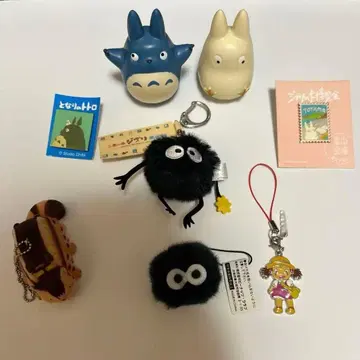 지브리 이웃집 토토로 토토로 고양이 버스 검댕이 요정 오뚝이