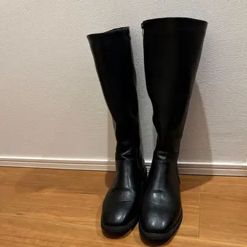 블랙 인조 가죽 롱 부츠 24.5