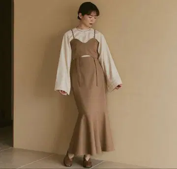 모이튀튀 뷔스티에만