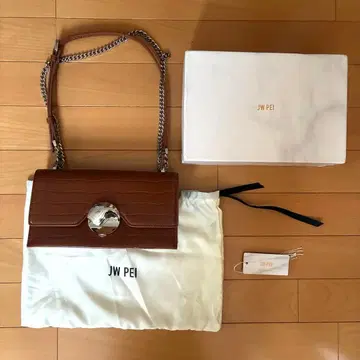 JW PEI jade chain bag 브라운 숄더백