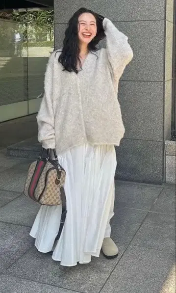 ETRE TOKYO 사이드 개더 볼륨 스커트 화이트 M size