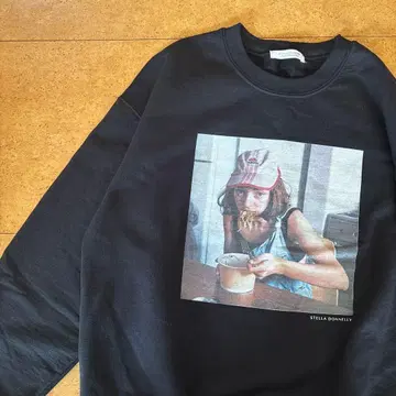 STELLA DONNELLY 트레이닝복