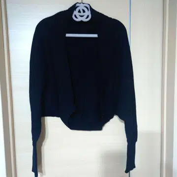 INED 블랙 니트 가디건 긴팔