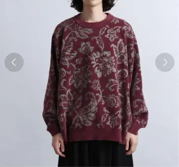 HARE 몰드 자카드 플라워 풀오버 니트