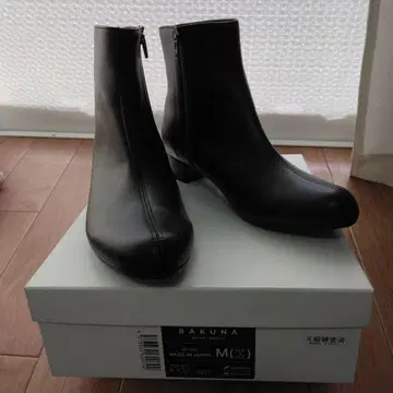 미사용품 RAKUNA 일본제 숏부츠 M 사이즈