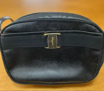 페라가모 블랙