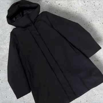 컨디션 최상 UNIQLO 하이브리드 다운 코트 여성용 블랙