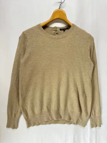 23구 23KU 캐시미어 100% 백 하프넥 니트 베이지