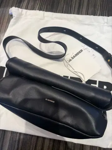 질 샌더 롤업 크로스