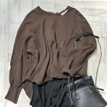 AMERICANA 아메리카나 써멀 롱T 백 버튼 브라운