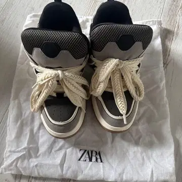 ZARA 스니커즈 size42