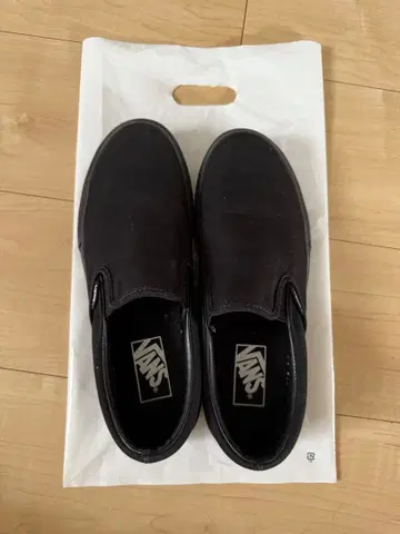 VANS 블랙 캔버스 슬립온 24.5cm