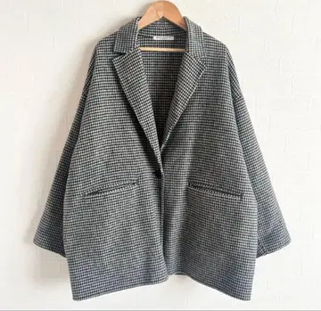 새상품급 유나이티드 애로우즈 리버 테일러드 미들 코트