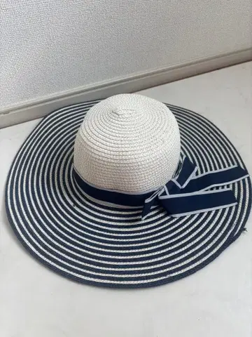 스트라이프 디자인 밀짚모자