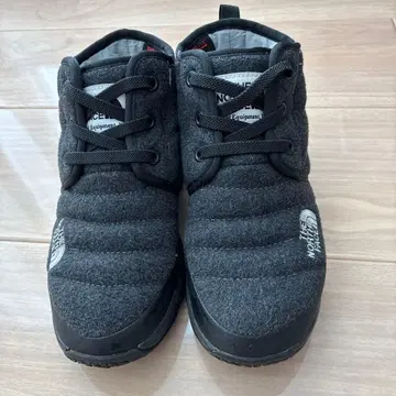 THE NORTH FACE 하이컷 신발 그레이