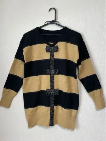 &LOVE 앤드러브 보더 라메 리본 니트