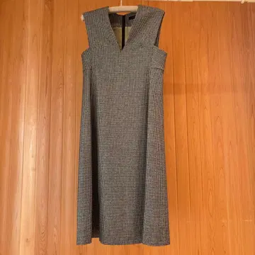 투모로우랜드 오버롤 스커트 하운드투스