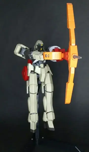 HG 그레이즈 (다인슬레이브 탑재기)