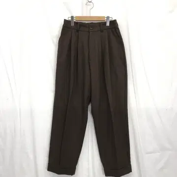 RYU / 류 : serge two-tuck slacks 4 브라운