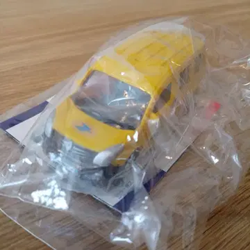 르노 캉구 niko and - 와 GO OUT의 콜라보 미니카