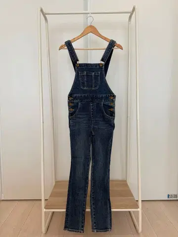 SLY JEANS 다크 데님 살로펫