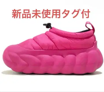 품절 대인기 crocs OVERPUFFSHORTY DRAGON FRUIT