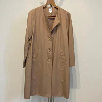 Je chichi 베이지 트렌치코트